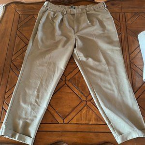 Tan 40 x 30 Dockers chinos